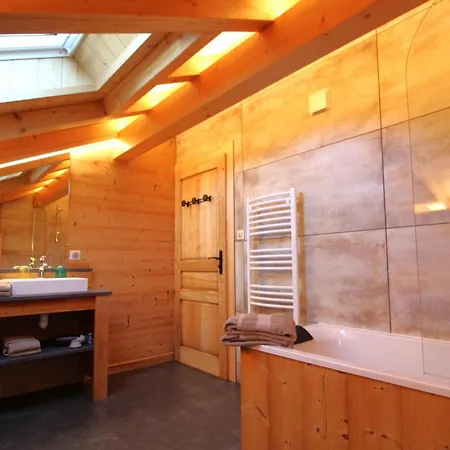 Du Pre Temy Avec Sauna Et Jeux Exterieur Cornimont